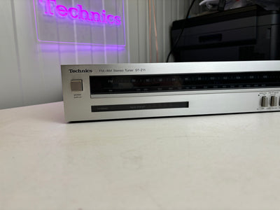 Technics ST-Z11 FM/AM Stereo Tuner