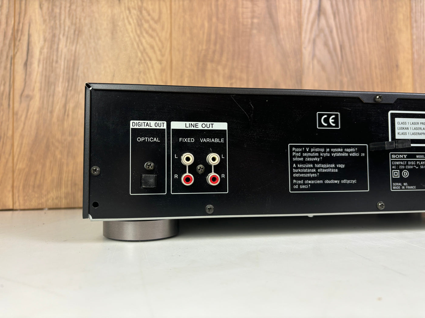 Sony CDP-461 Compact Disc Player Digital Out!