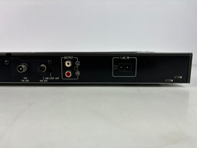 Technics ST-600 AM/FM Stereo Tuner