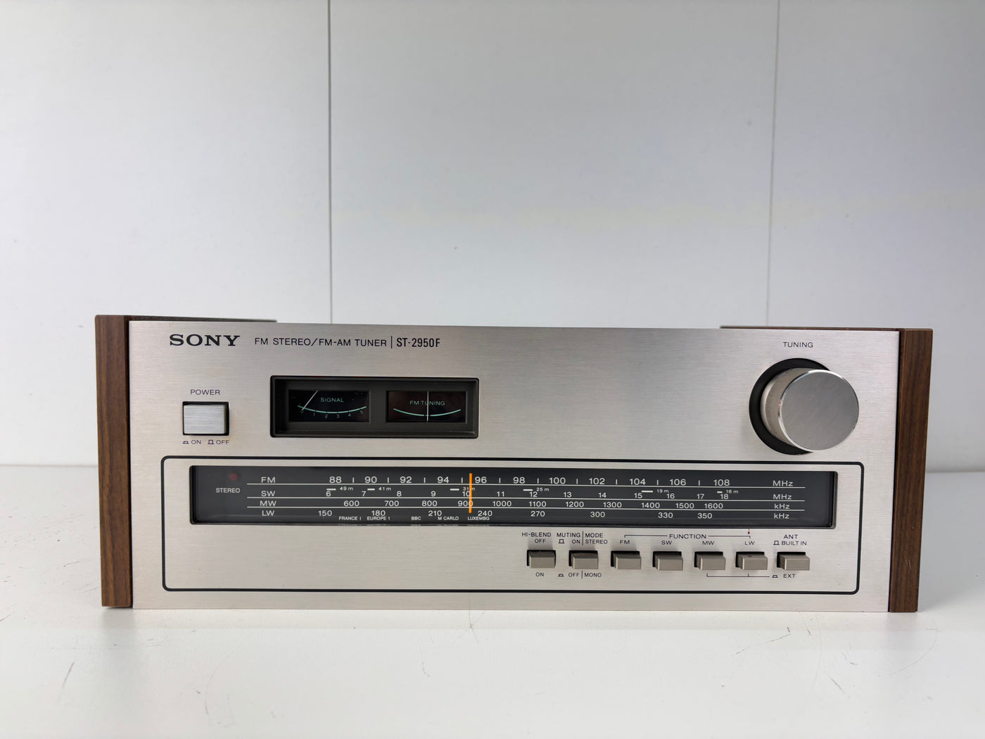 Sony ST-2950F FM AM Stereo Tuner