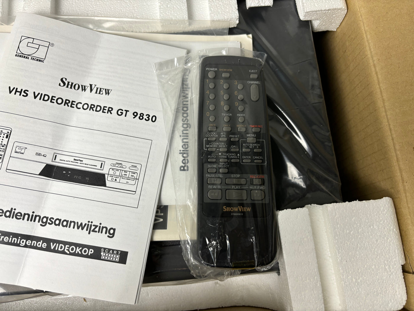 General Technic GT 9830 Video Cassette Recorder Nieuw In Doos!