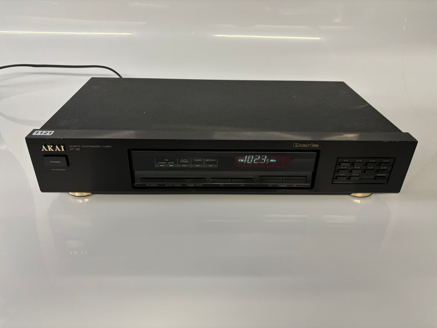 Akai AT-26 Quartz Synthesizer Tuner