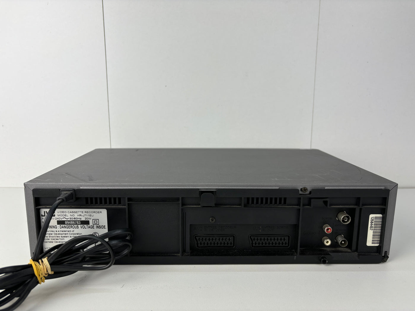 JVC HR-J711 VHS Videorecorder