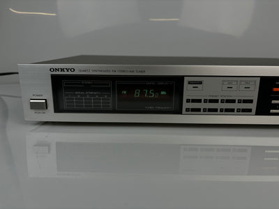 Onkyo T-33 Synthesized AM/FM Tuner