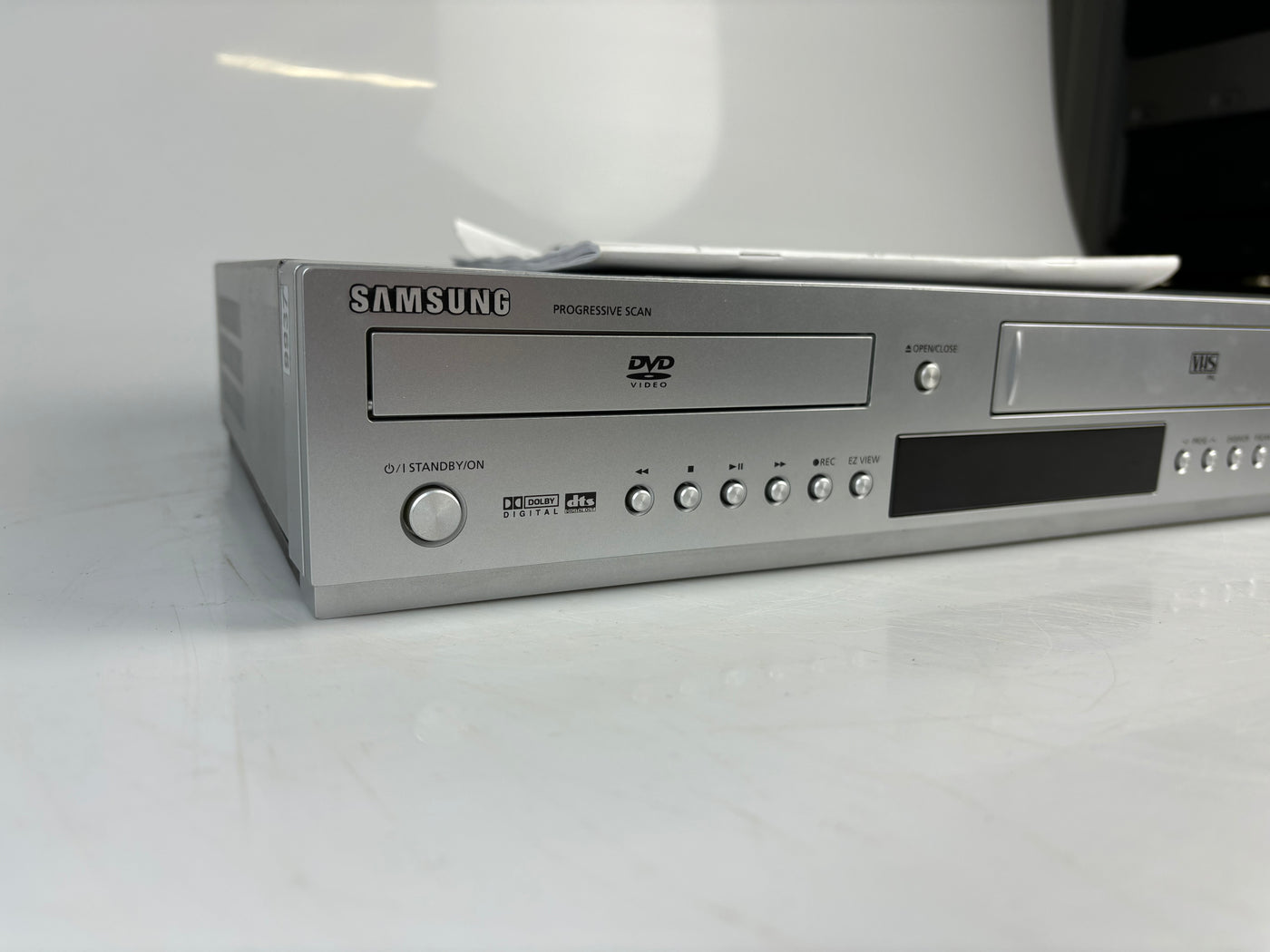 Samsung DVD-V5500 DVD / VHS Recorder