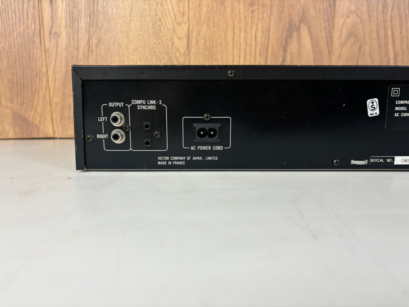 JVC XL-V174 Compact Disc Player