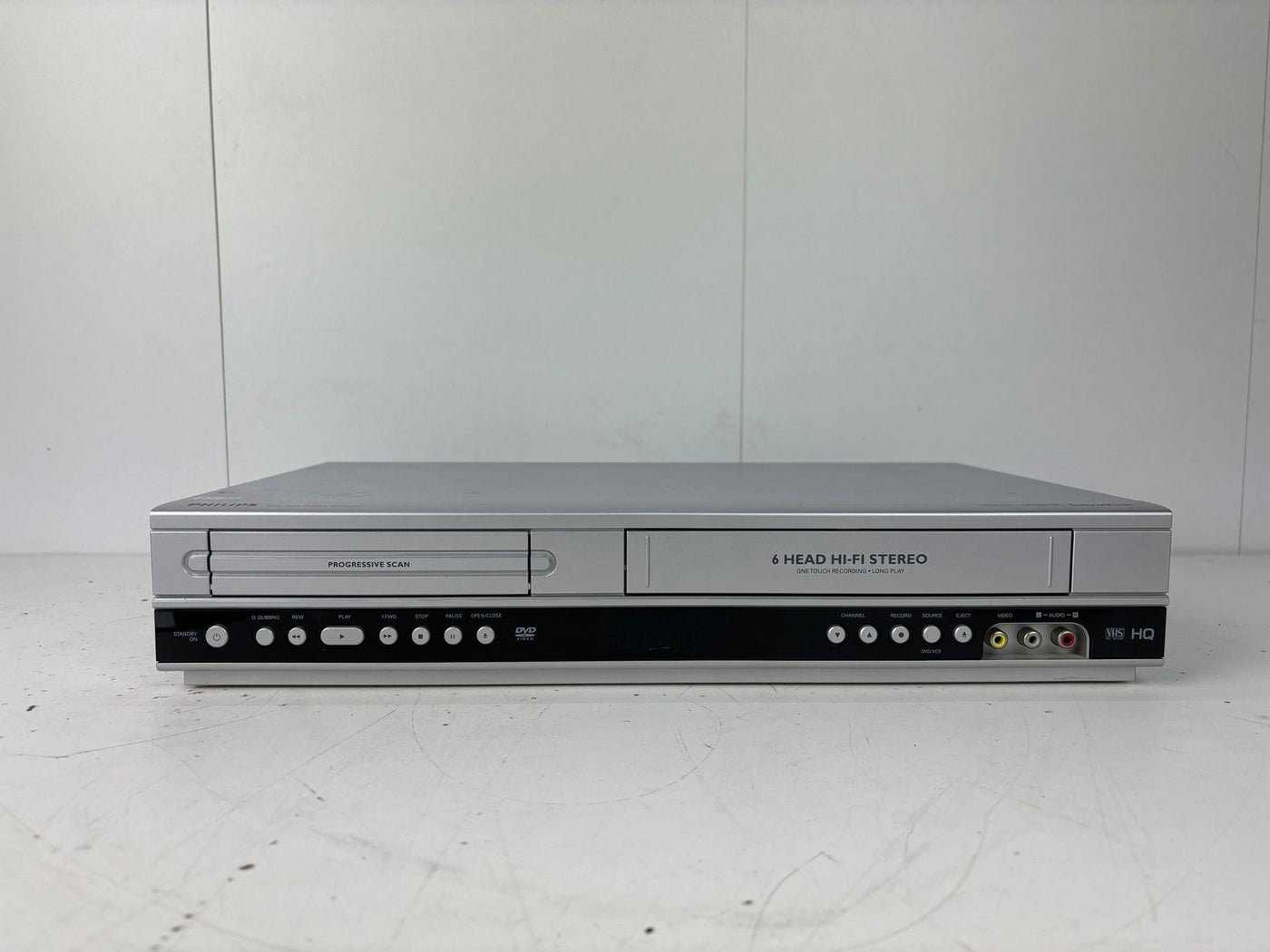 Philips DVP3350V Video Cassette Recorder | ALLEEN DVD WERKEND!