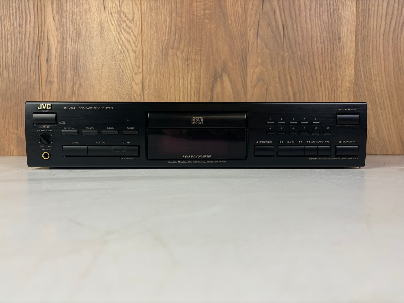 JVC XL-V174 Compact Disc Player