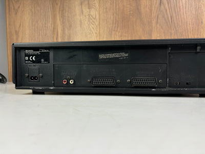 Sony SLV-E811 Video Cassette Recorder VHS