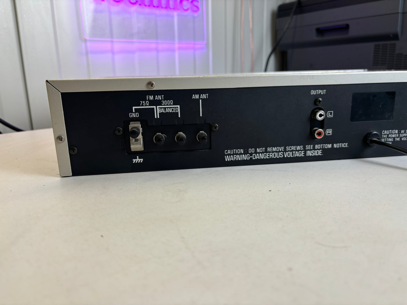 Technics ST-Z11 FM/AM Stereo Tuner