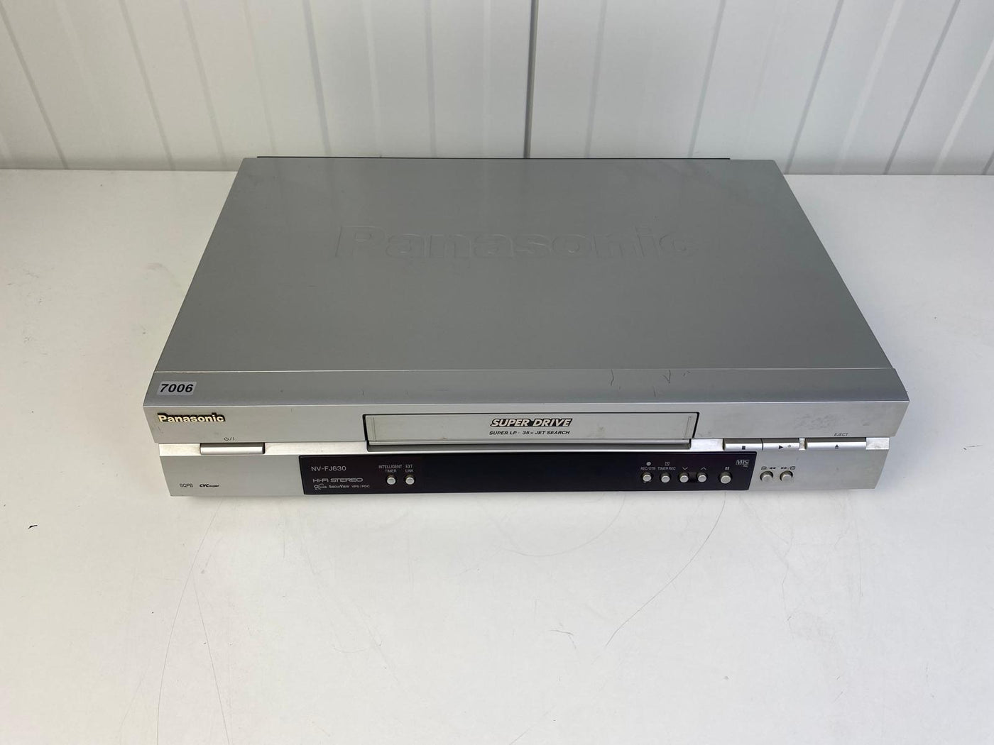 Panasonic NV-FJ630 Super Drive Video Cassette Recorder