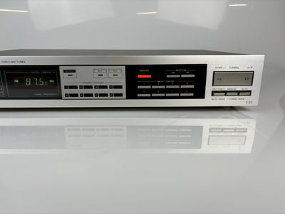 Onkyo T-33 Synthesized AM/FM Tuner