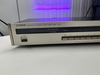 Luxman T-250 FM/AM Stereo Tuner