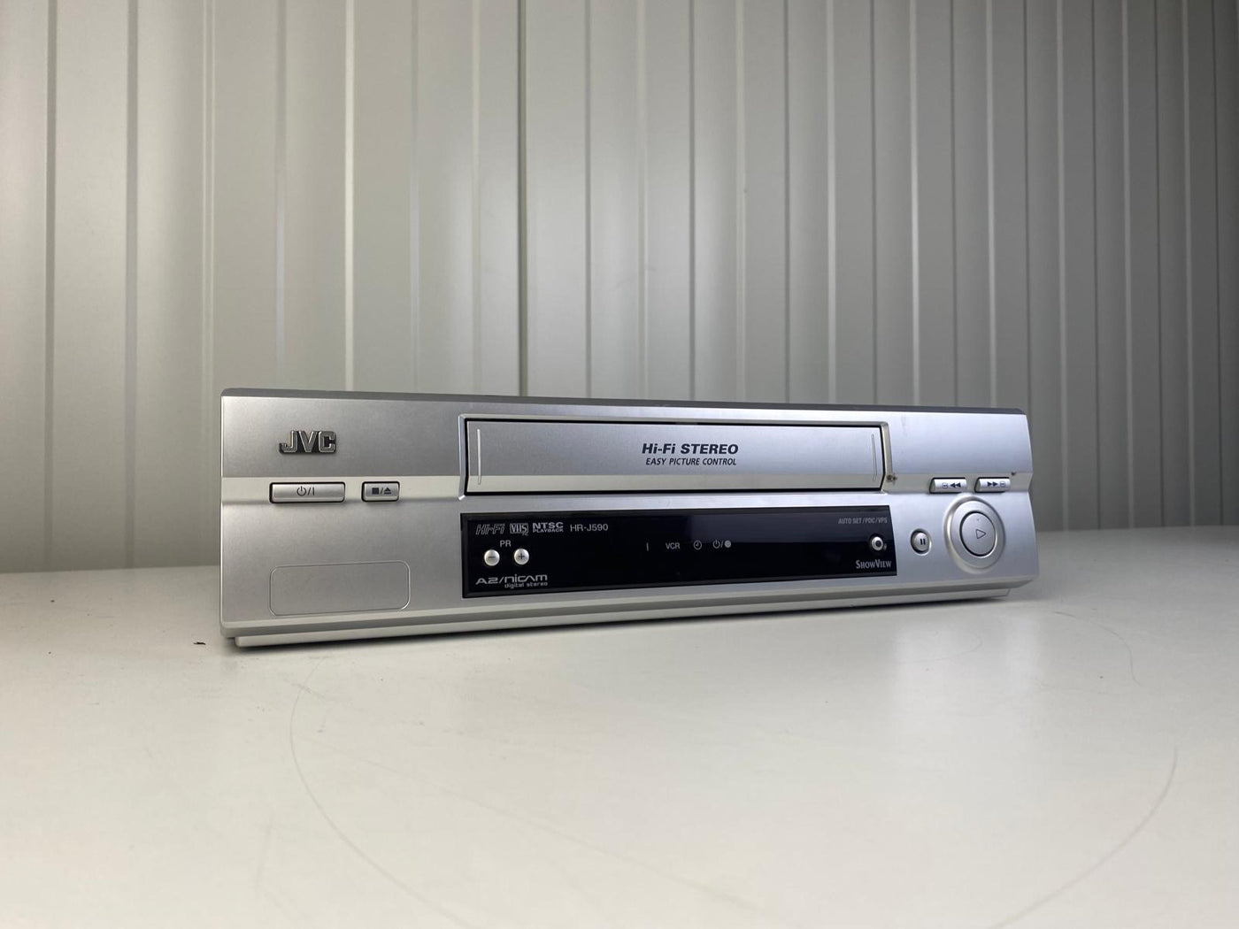 JVC HR-J590 Video Cassette Recorder VHS