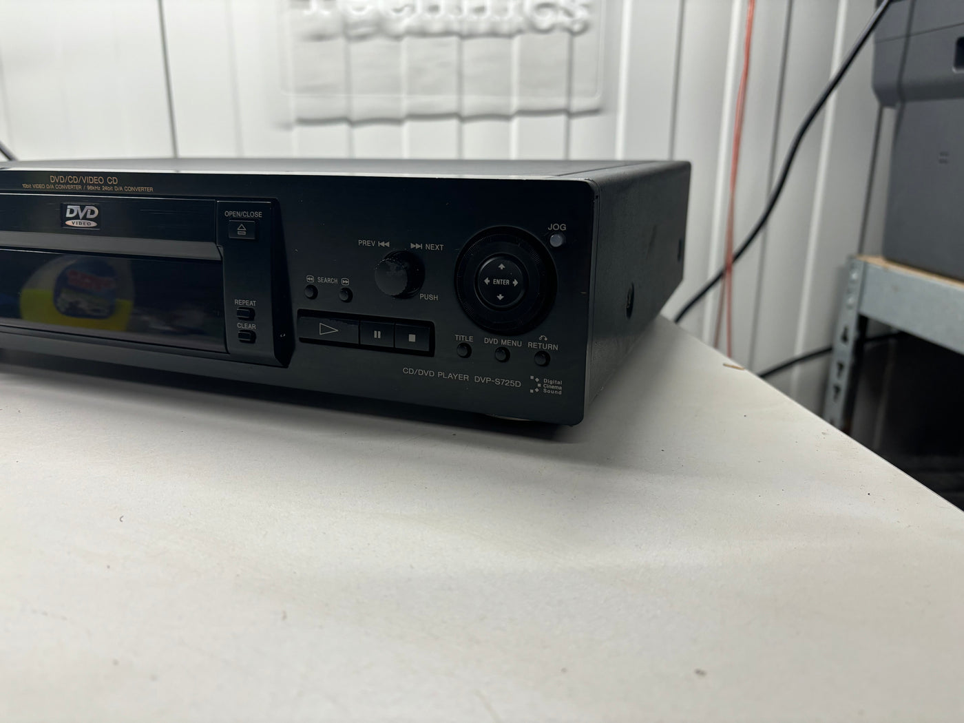 Sony DVP-S725D CD/DVD Player