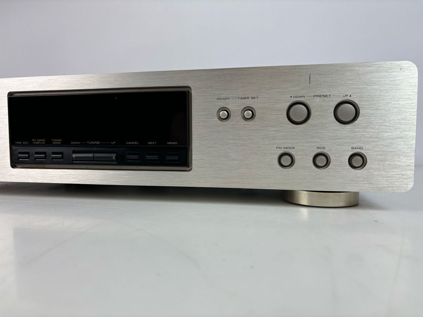 Marantz ST6000 Stereo Tuner