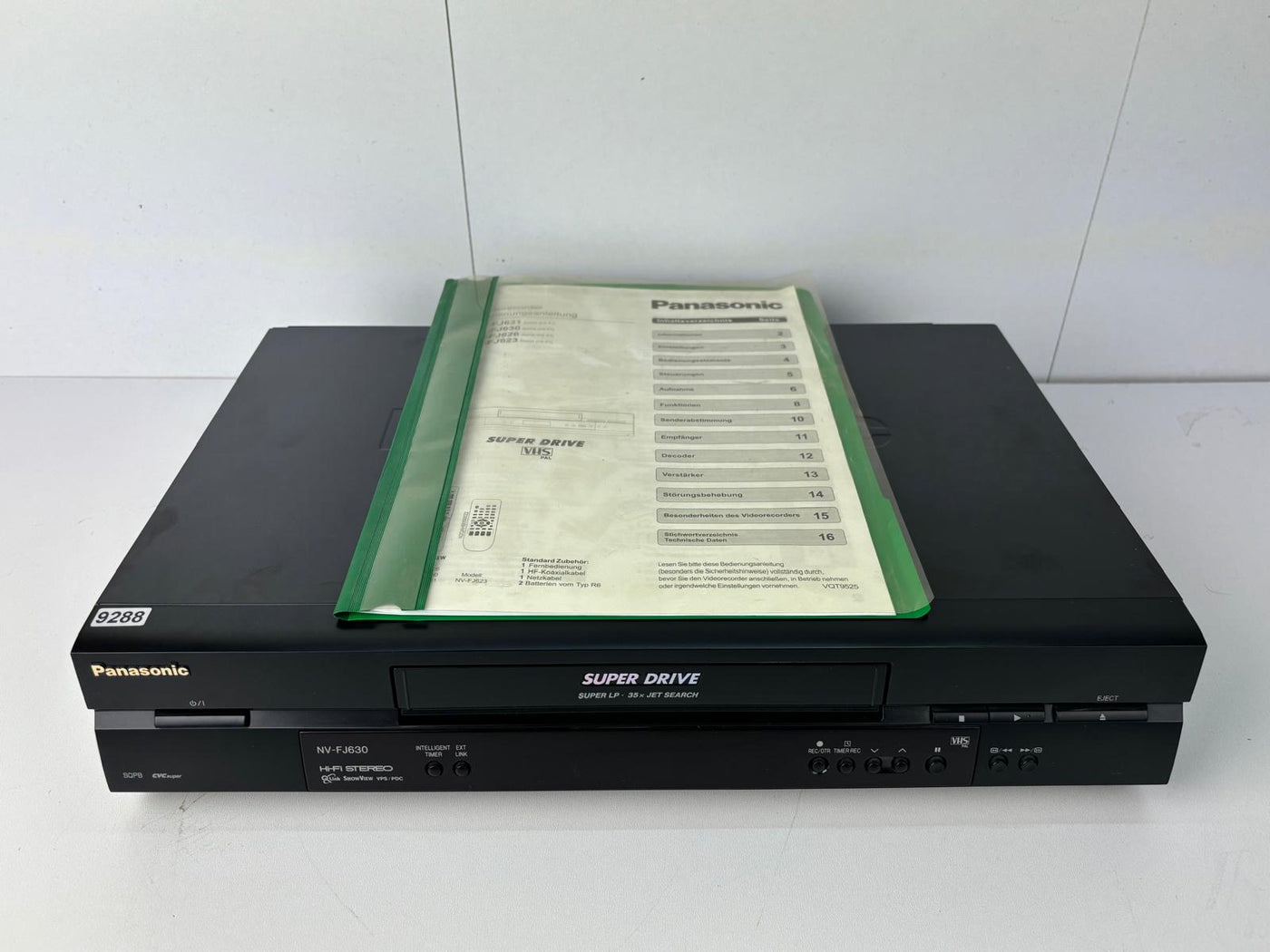 Panasonic NV-FJ630 Super Drive Video Cassette Recorder