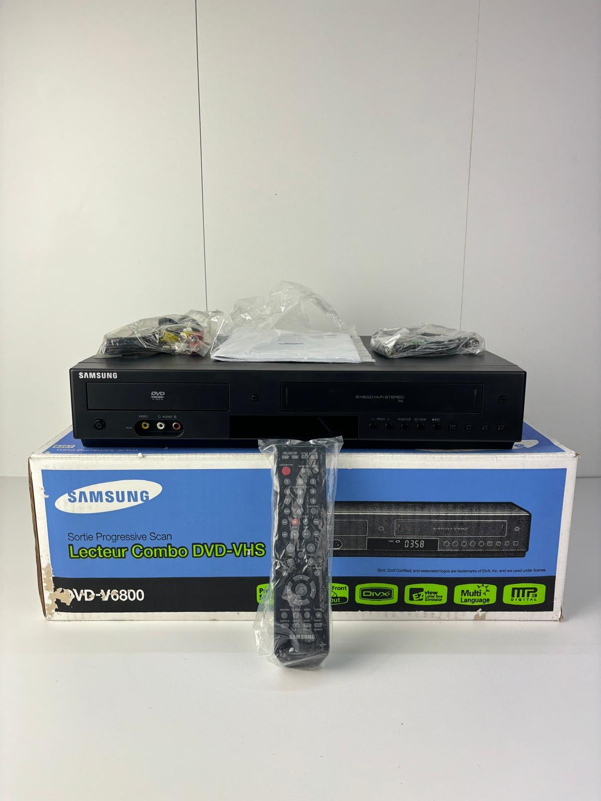 Samsung DVD-V6800 Combi DVD VHS In Doos!