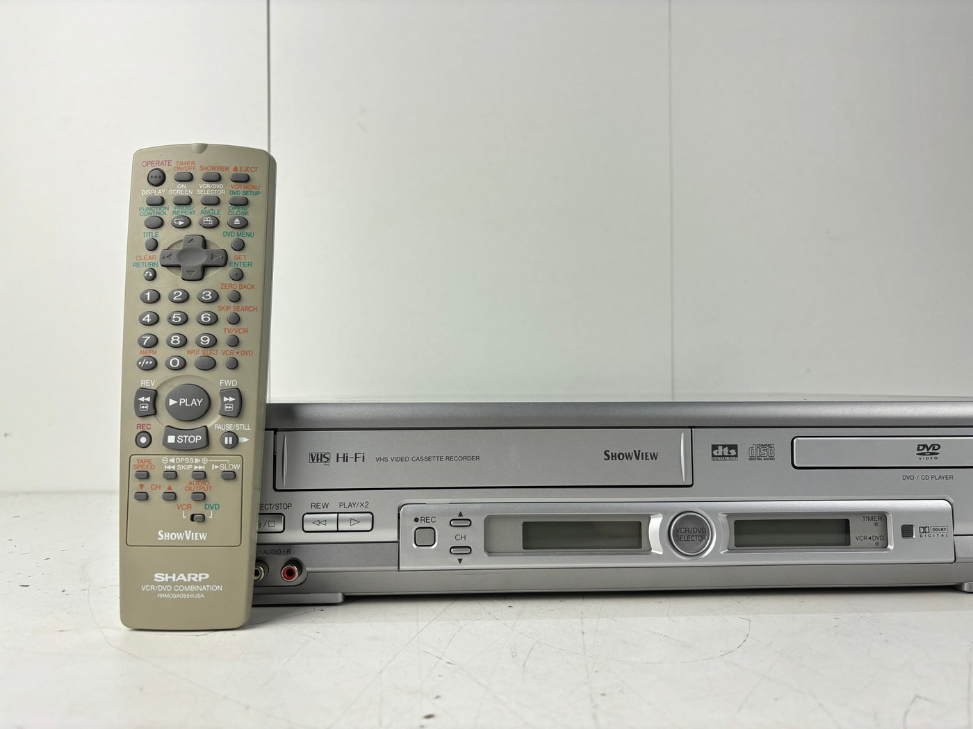 Sharp DV-NC65S2B Video Cassette Recorder / DVD Combi - With Remote