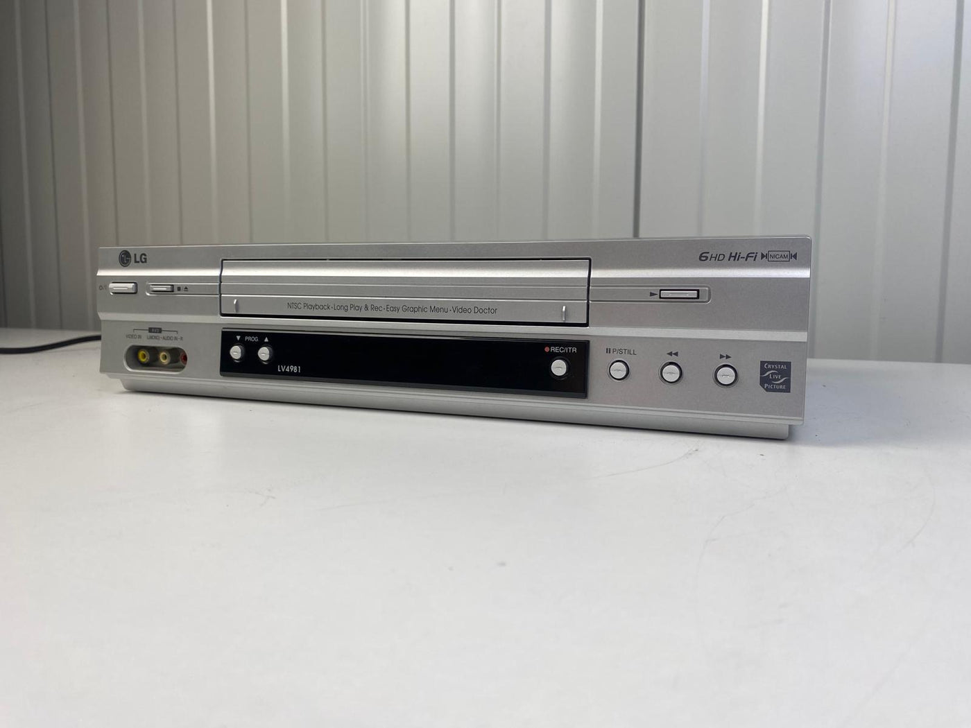 LG LV4981 Video Cassette Recorder VHS