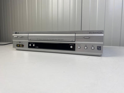 LG LV4981 Video Cassette Recorder VHS