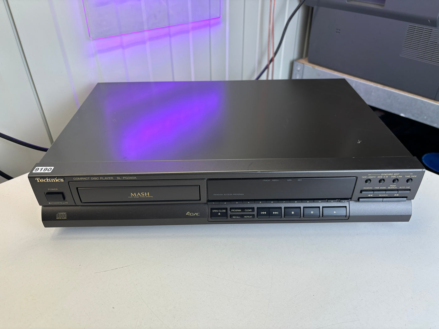 Technics SL-PG340A Compact Disc Player
