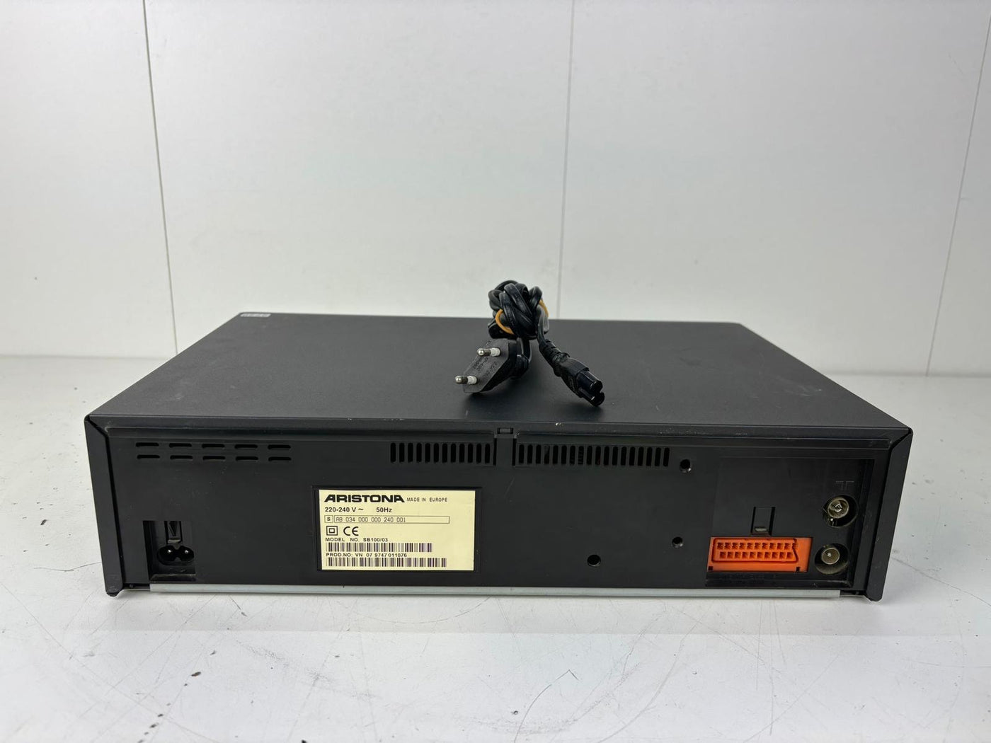 Aristona SB100 Video Cassette Recorder VHS