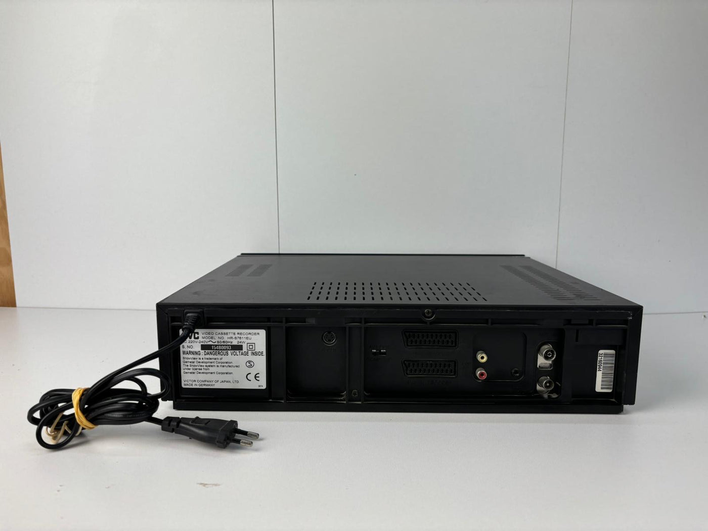 JVC HR-S6711 Video Cassette Recorder VHS