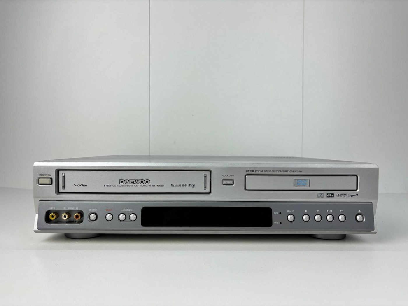 Daewoo SD-9100 Video VHS / DVD Combi Recorder