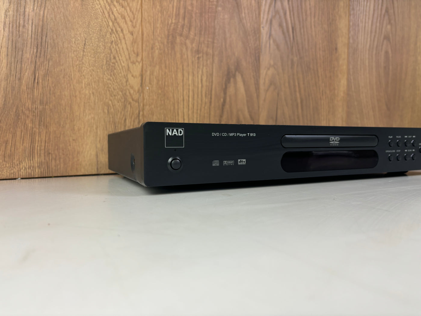 NAD T 513 DVD / CD / MP3 Player