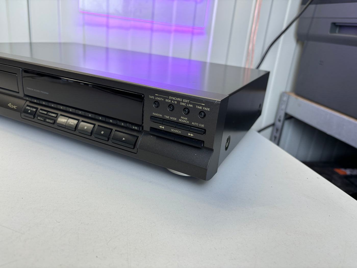 Technics SL-PG340A Compact Disc Player