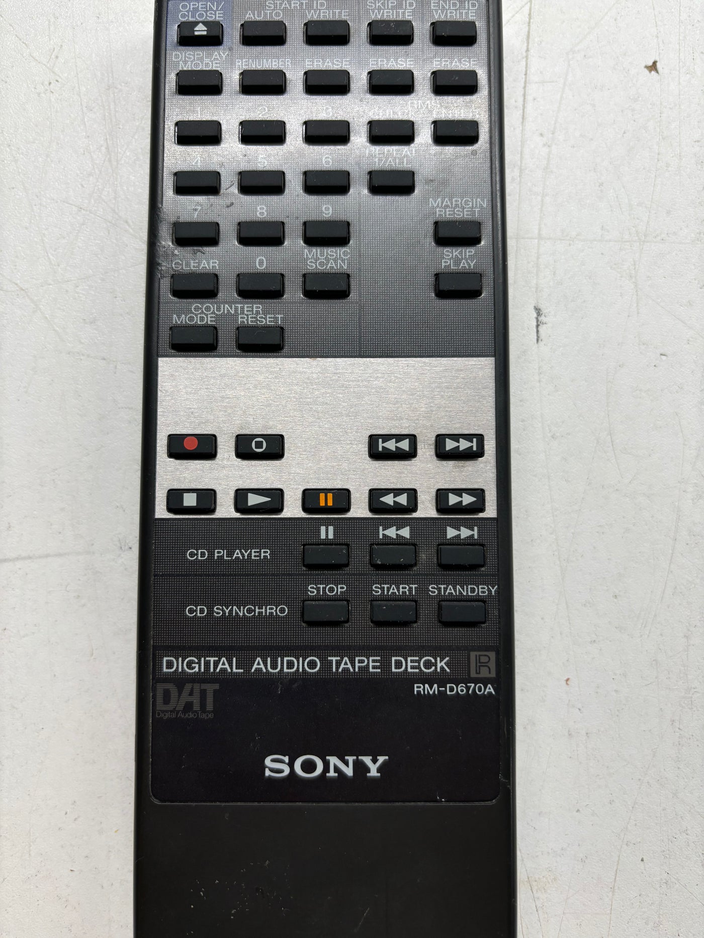Sony RM-D670A Digital Audio Tape Deck Remote Control