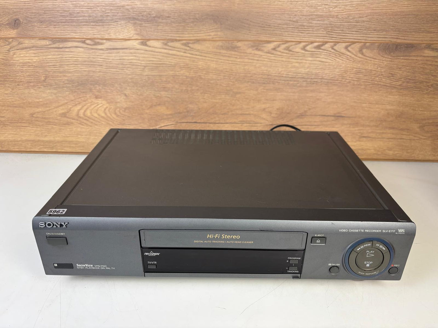 Sony SLV-E717 Video Cassette Recorder VHS