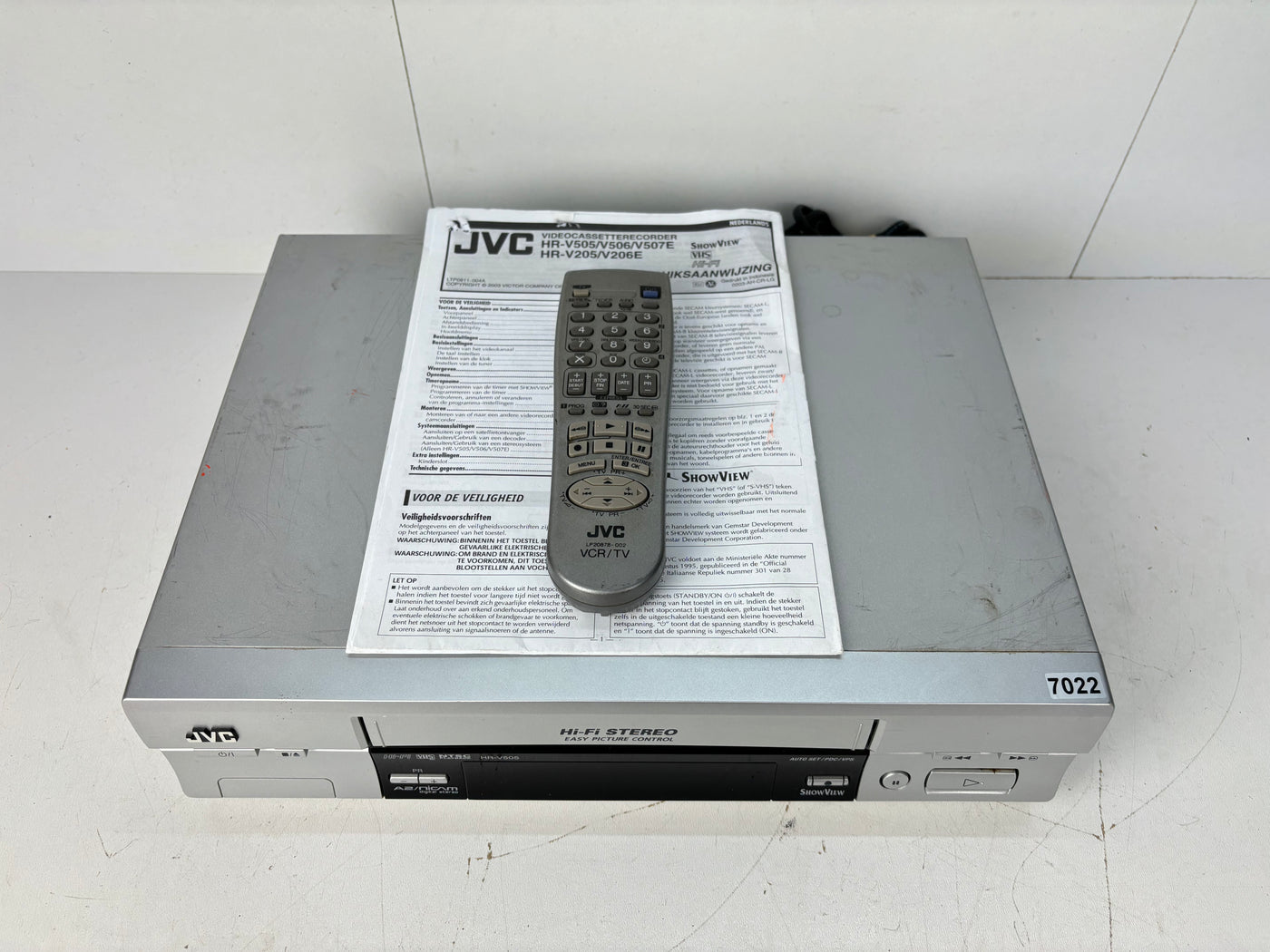 JVC HR-V505E Video Cassette Recorder VHS