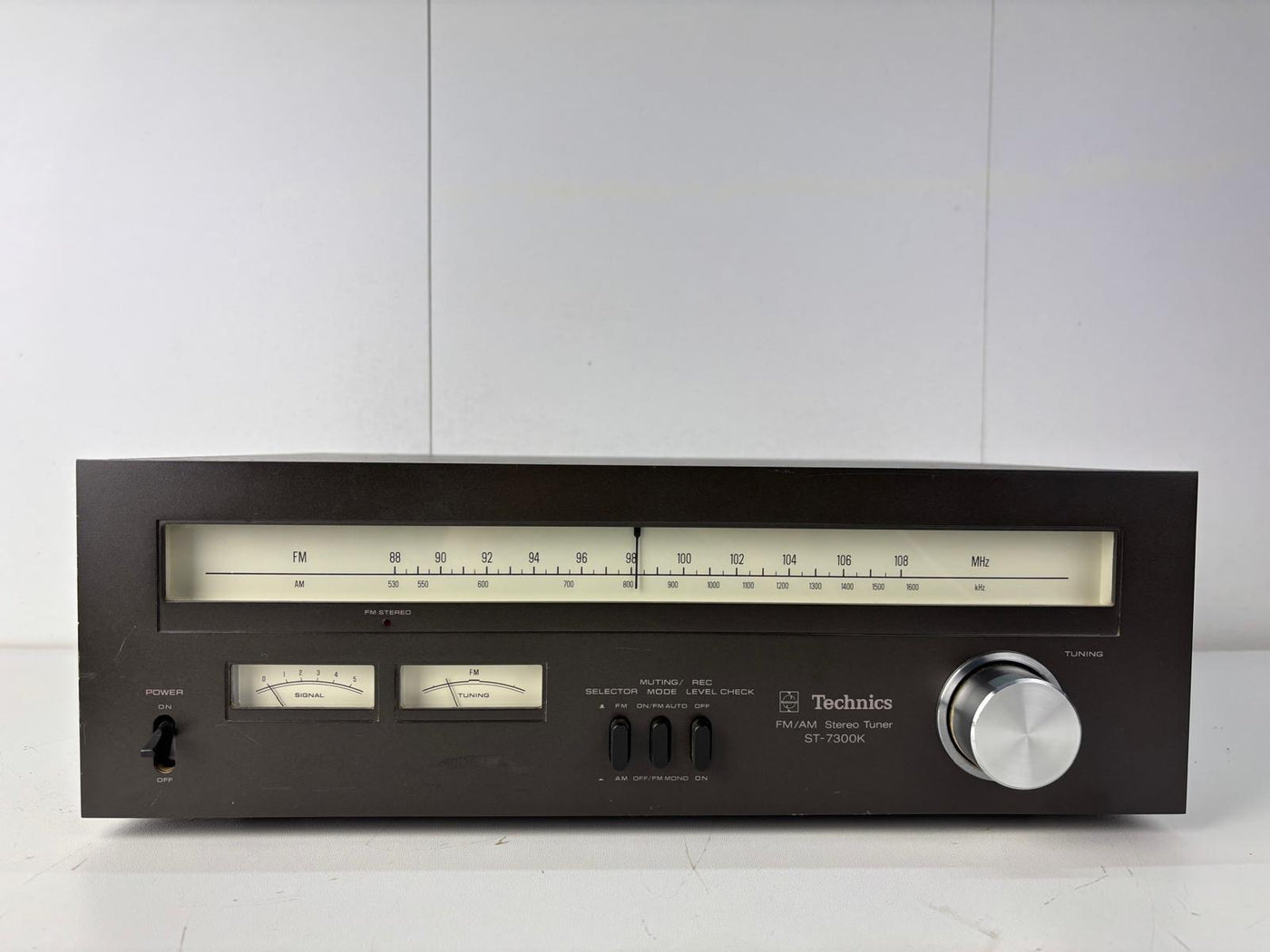 Technics ST-7300K FM/AM Stereo Tuner