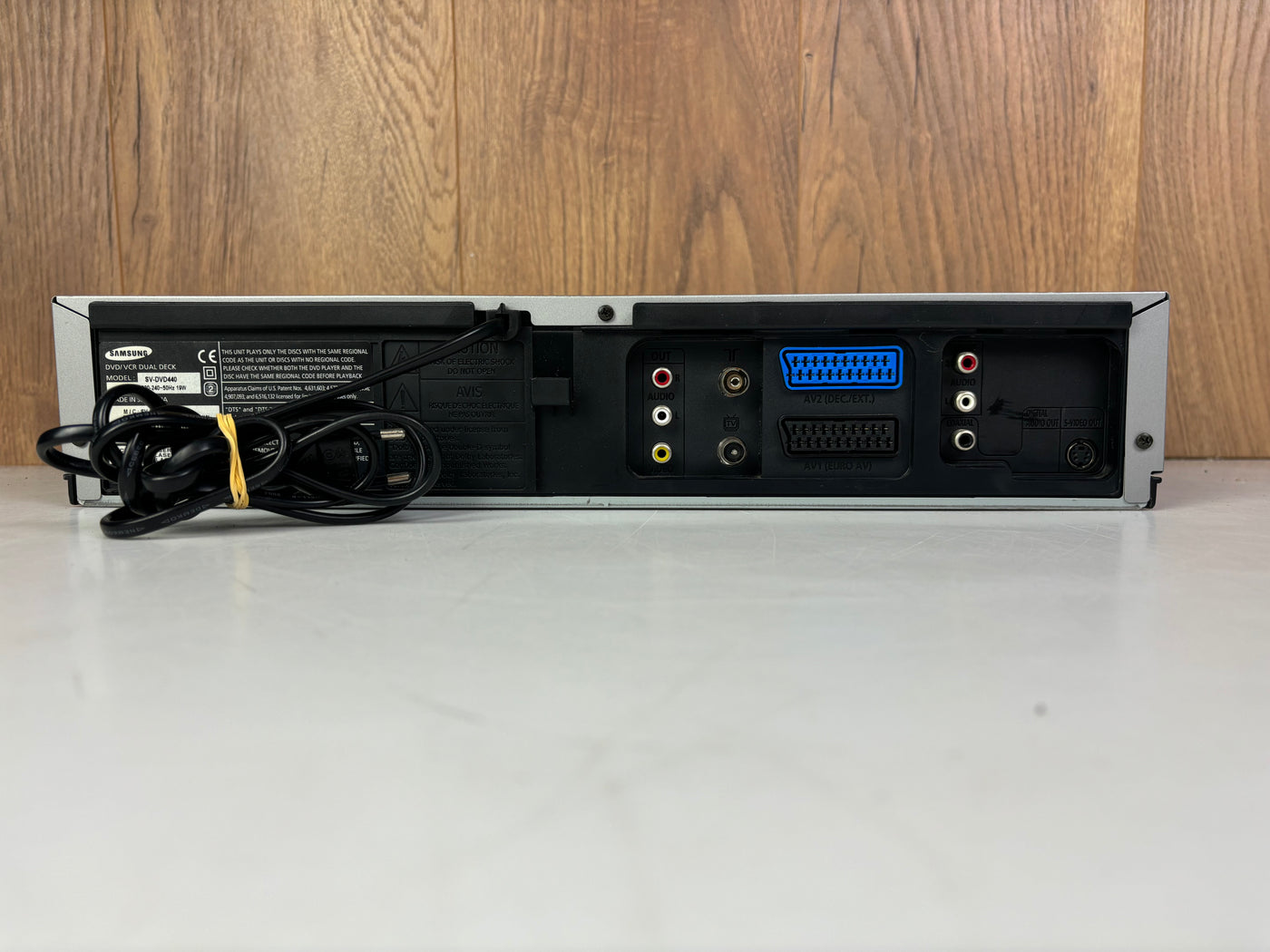 Samsung SV-DVD440 DVD / VHS Combi Recorder