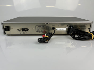 Onkyo T-33 Synthesized AM/FM Tuner
