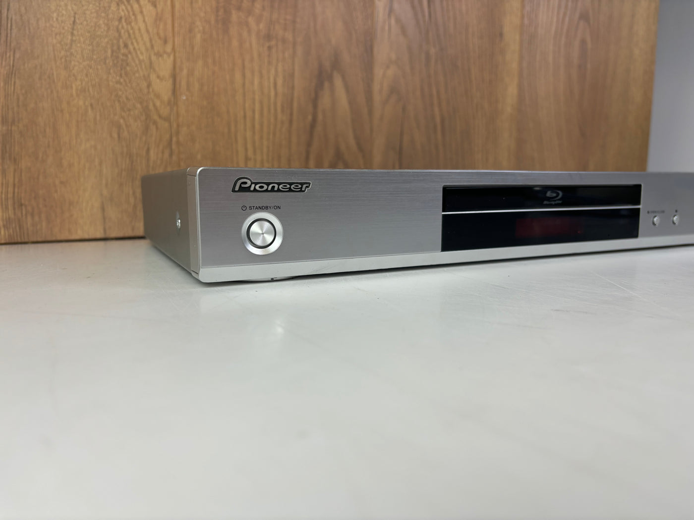 Pioneer BDP-150 Blu-Ray Disc Player