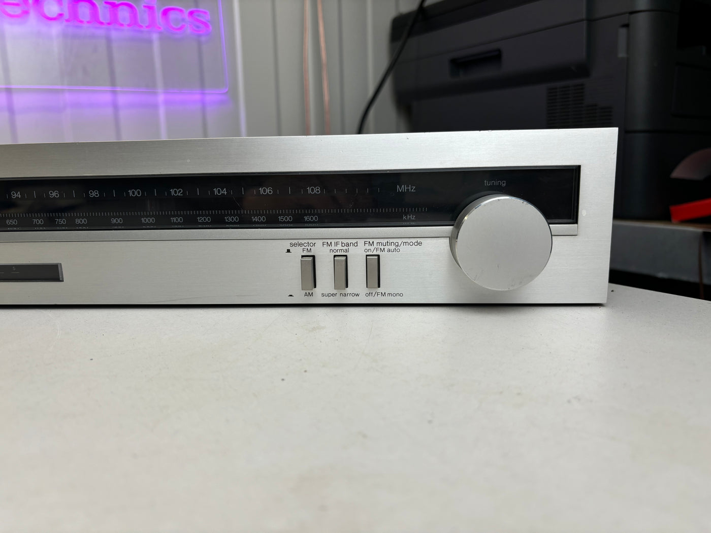 Technics ST-Z11 FM/AM Stereo Tuner