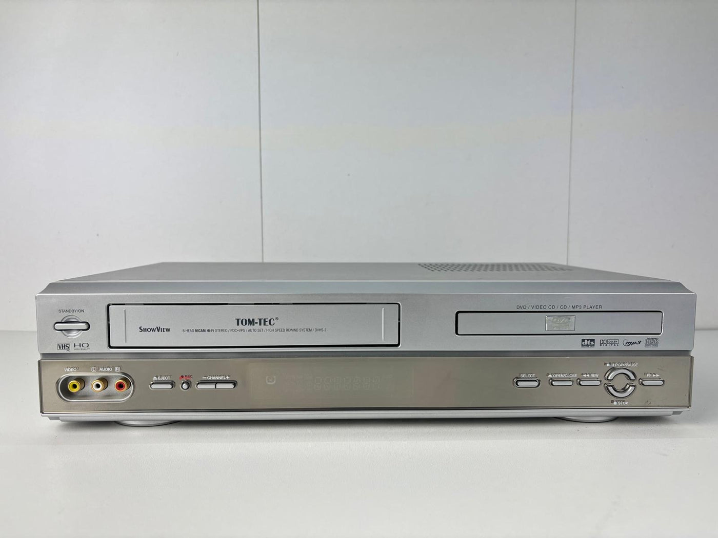 Tom-Tec DVHS-2 Video Cassette Recorder VHS Combi LEES!