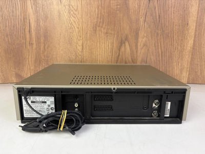 JVC HR-S6700 Super VHS ET Video Cassette Recorder