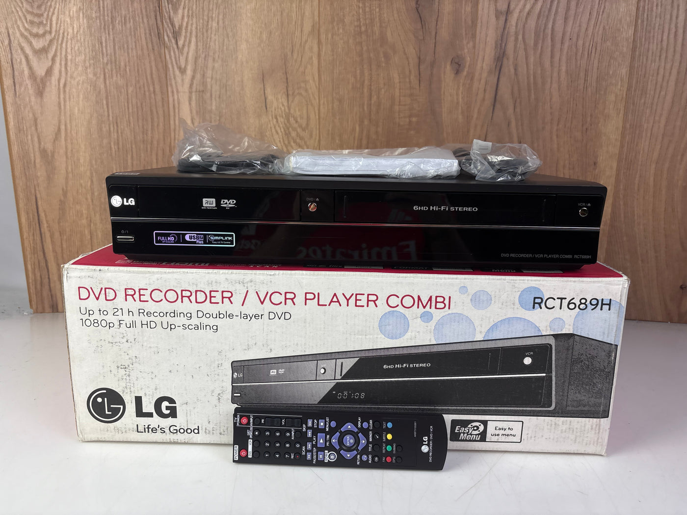 LG RCT689H VHS Videorecorder & DVD Combi - Copy VHS to DVD
