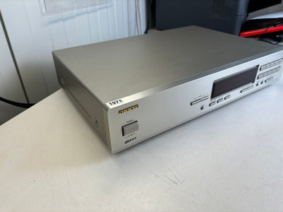 Onkyo T-4211 FM Stereo / AM Tuner