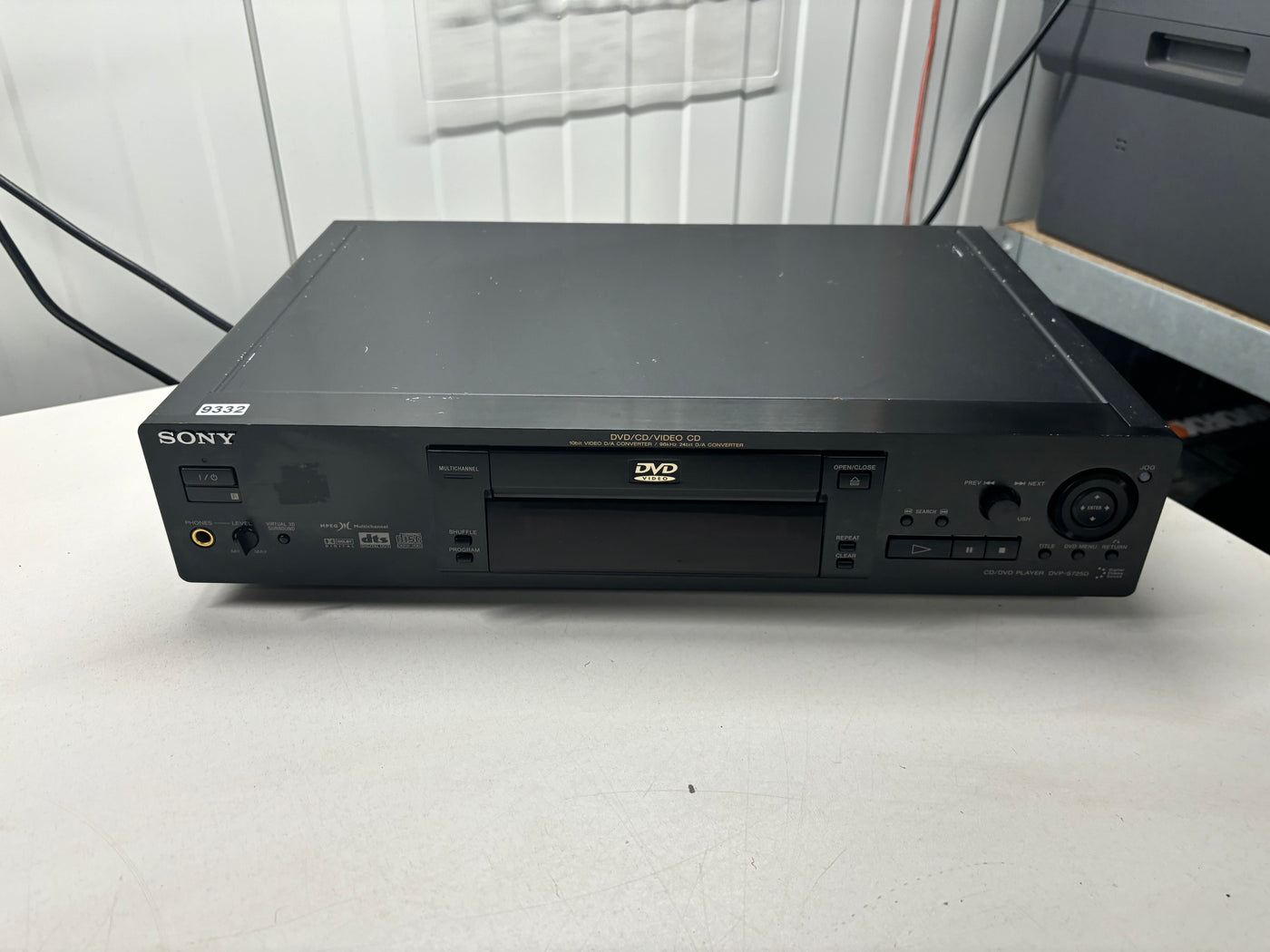 Sony DVP-S725D CD/DVD Player
