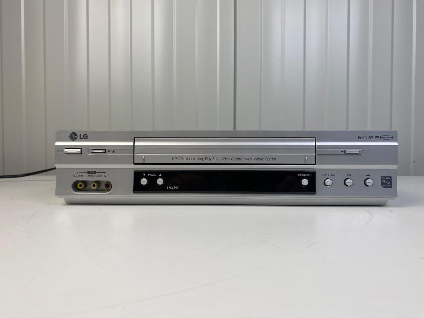 LG LV4981 Video Cassette Recorder VHS