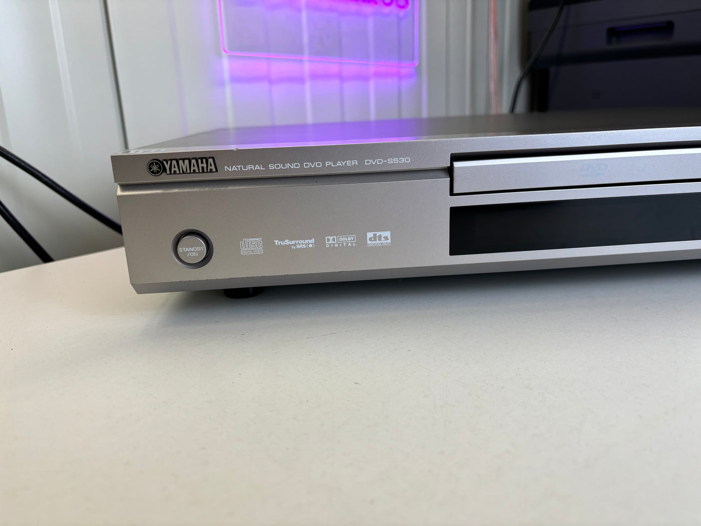 Yamaha DVD-S530 Natural Sound DVD Player