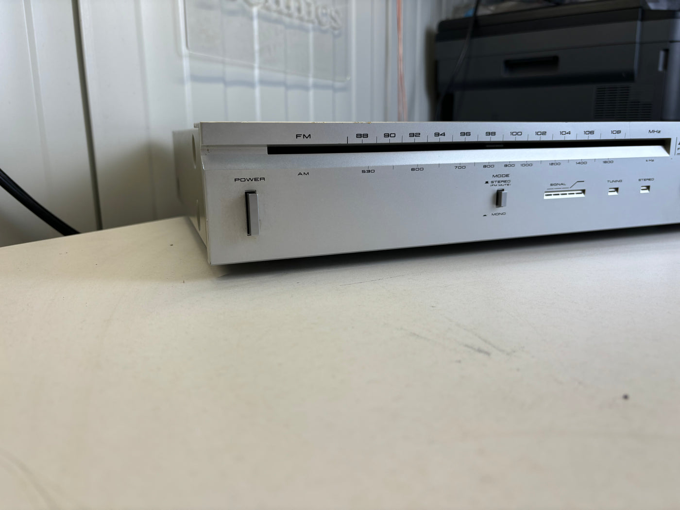 Akai AT-K11 FM/AM Stereo Tuner