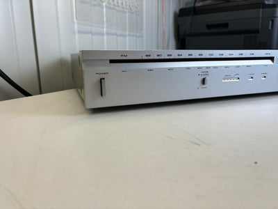 Akai AT-K11 FM/AM Stereo Tuner
