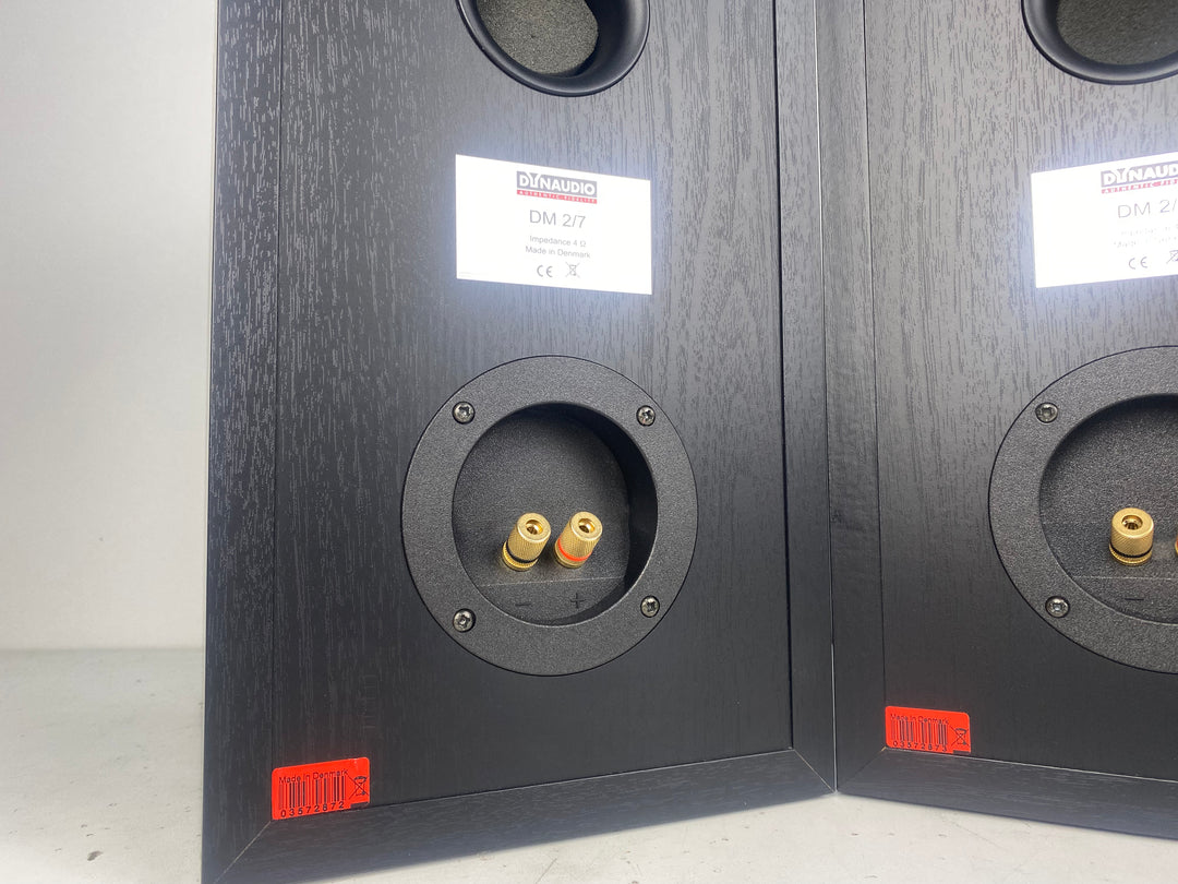 Dynaudio DM 2/7 Bookshelf Speakers | Matching Pair – Audio Star B.V. Dynaudio DM 2/7 Bookshelf Speakers | Matching Pair – Audio Star B.V.