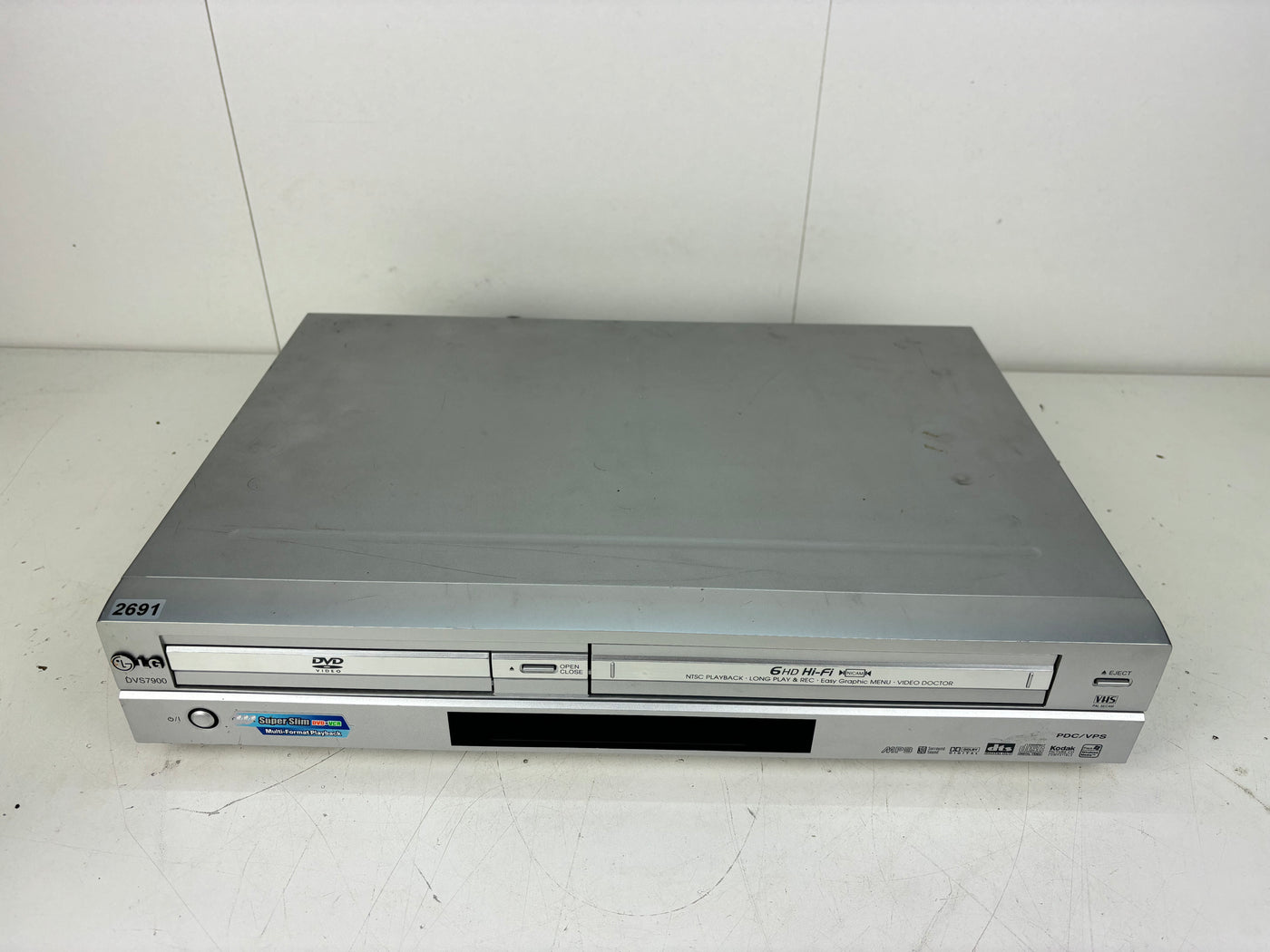 LG DVS7900 VHS DVD/CD Combi Player
